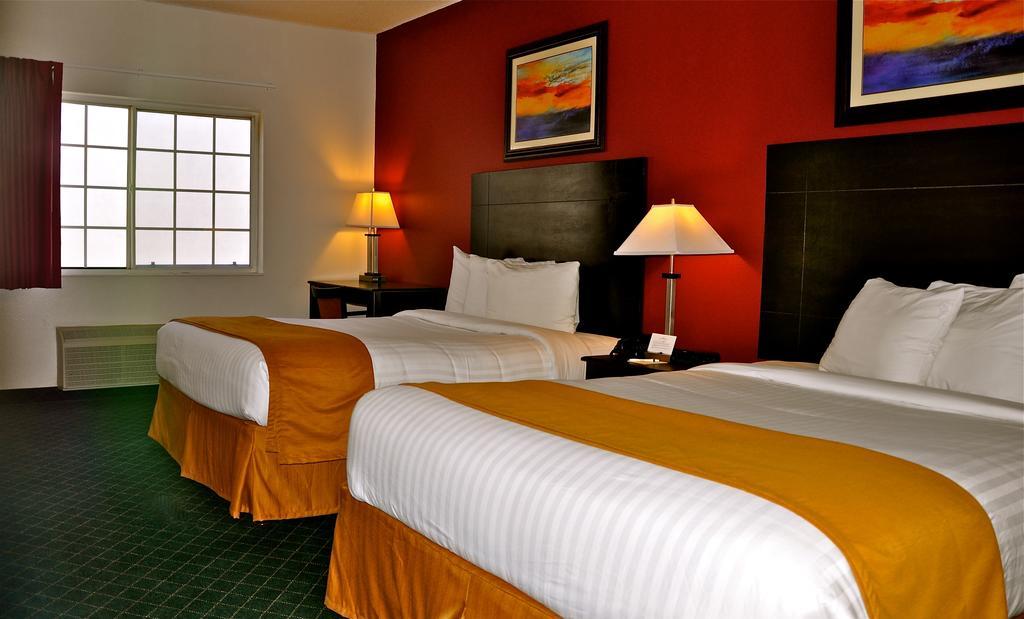 Landmark Inn Fort Irwin Екстериор снимка